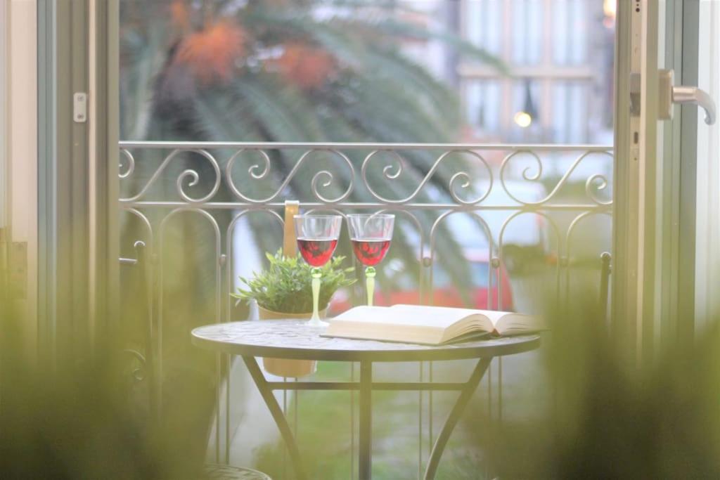Lovely Balcony Porto Downtown Buitenkant foto